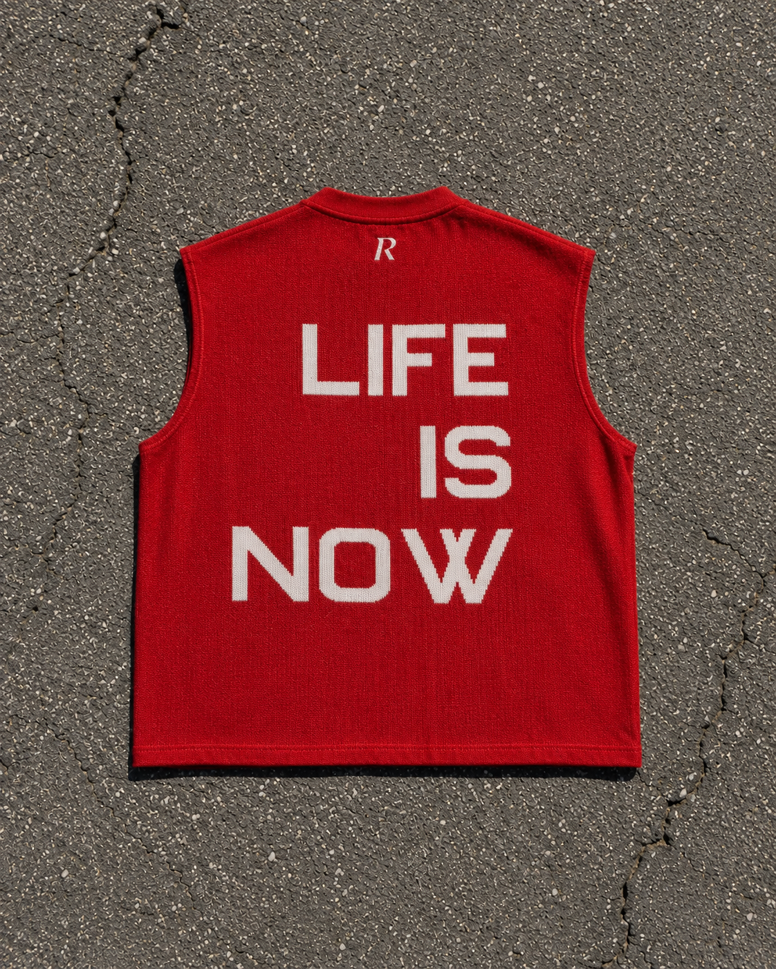 Smanicato - Life is Now Red