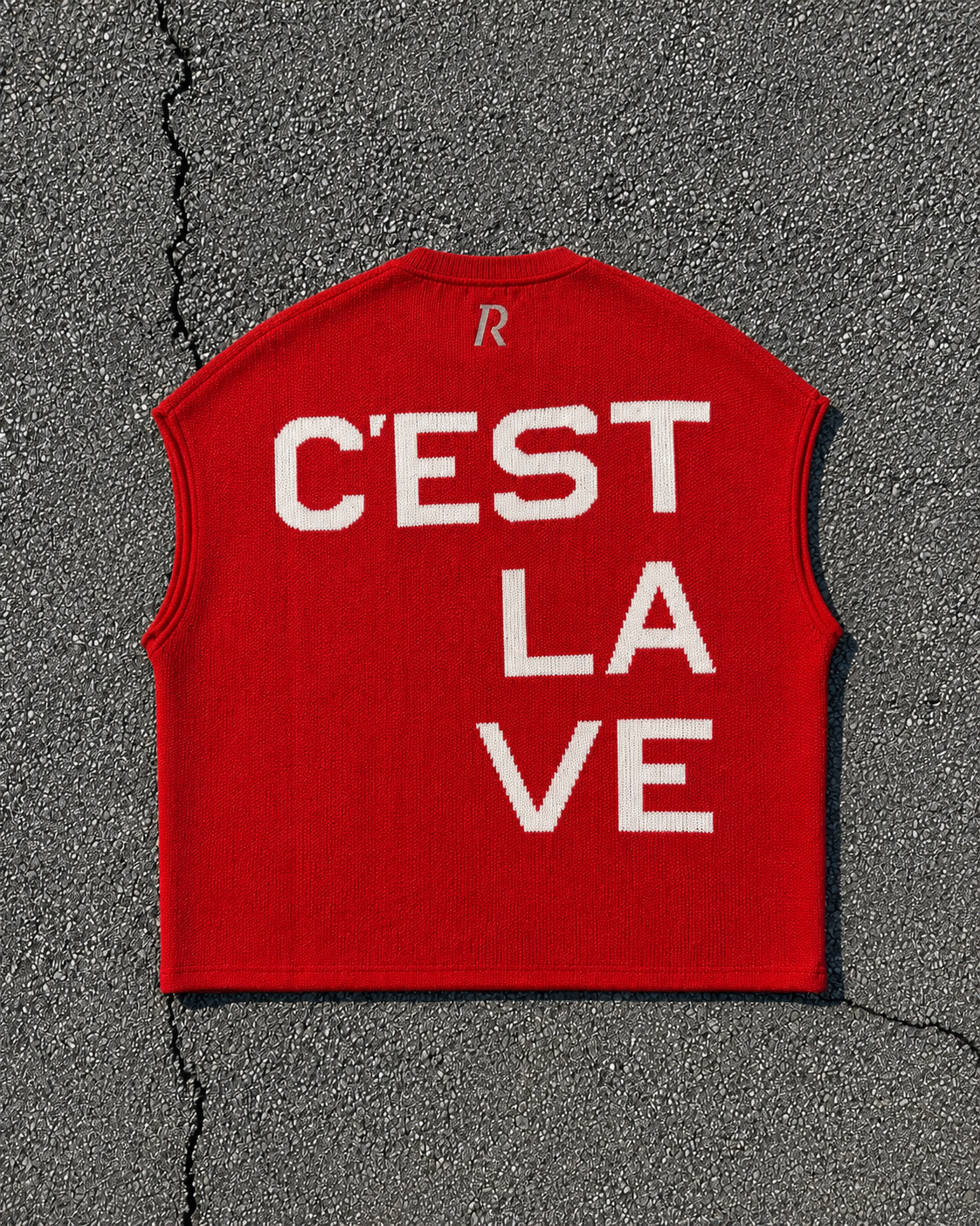 Smanicato in maglia - C'est la vie Red