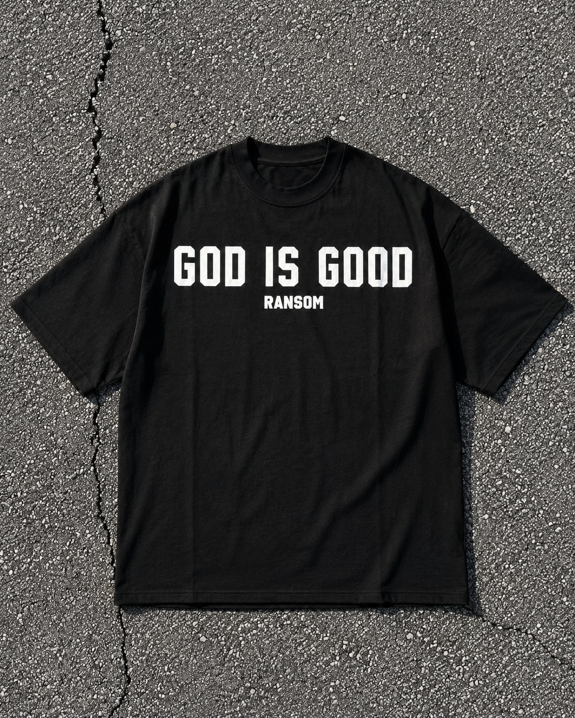 T-shirt - God is Good Black