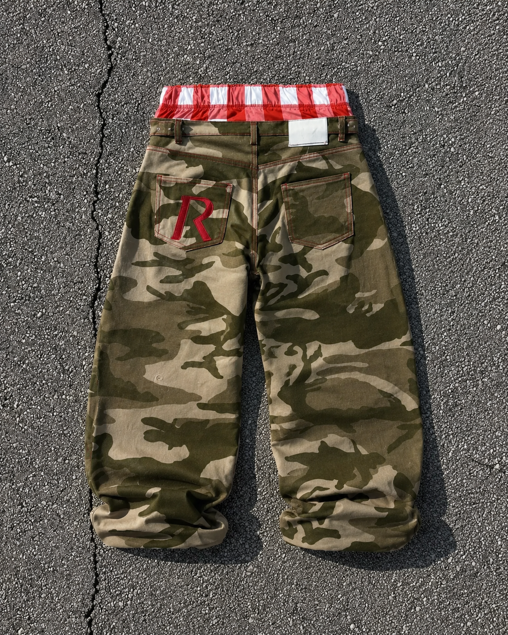 Jeans - Camo Red