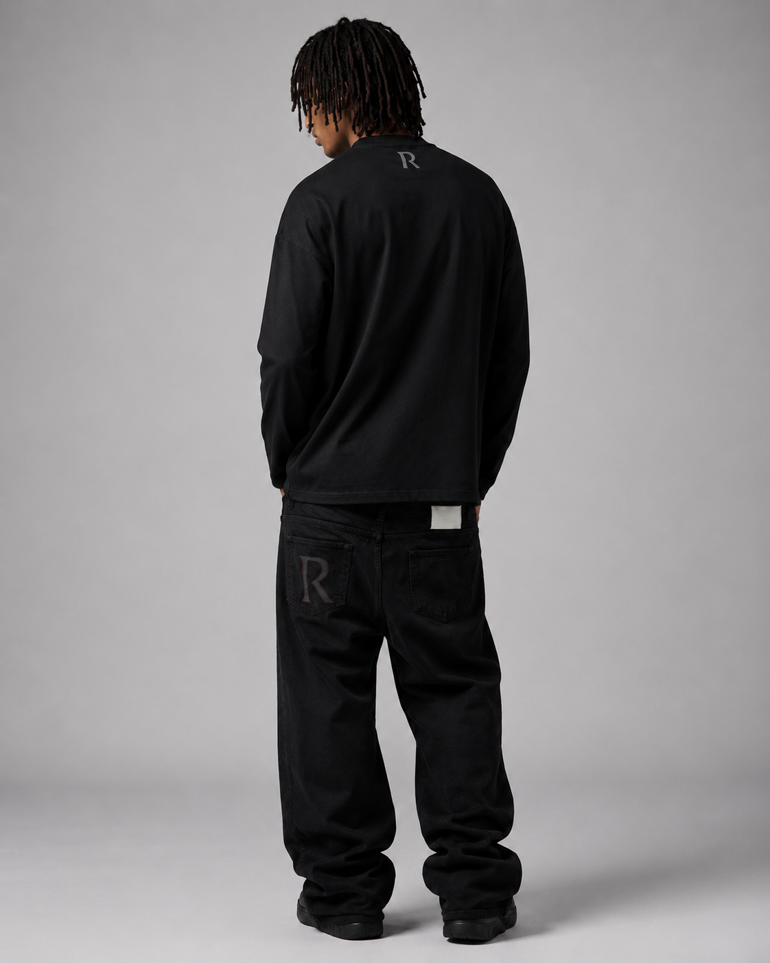 Long Sleeve - Total Black