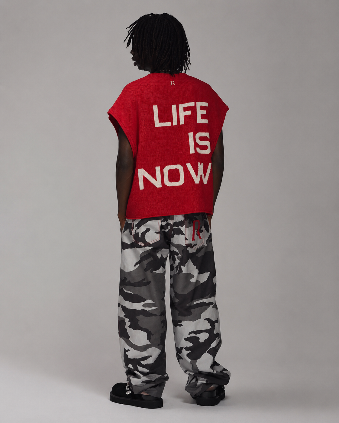 Smanicato - Life is Now Red